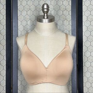 Calvin Klein Wireless Convertible Strap Bra